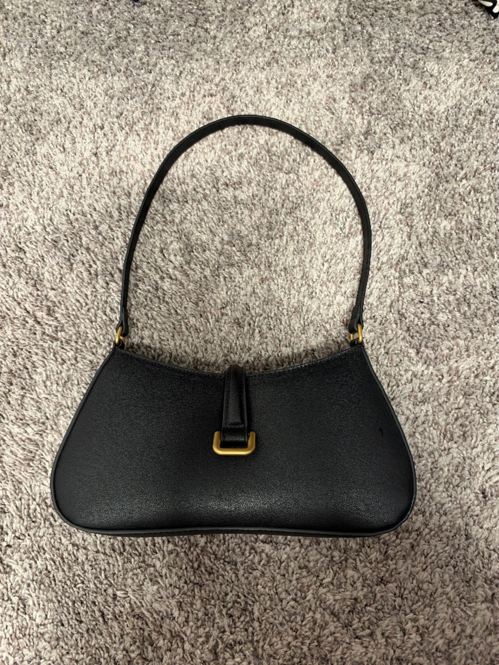 H&m black shoulder bag